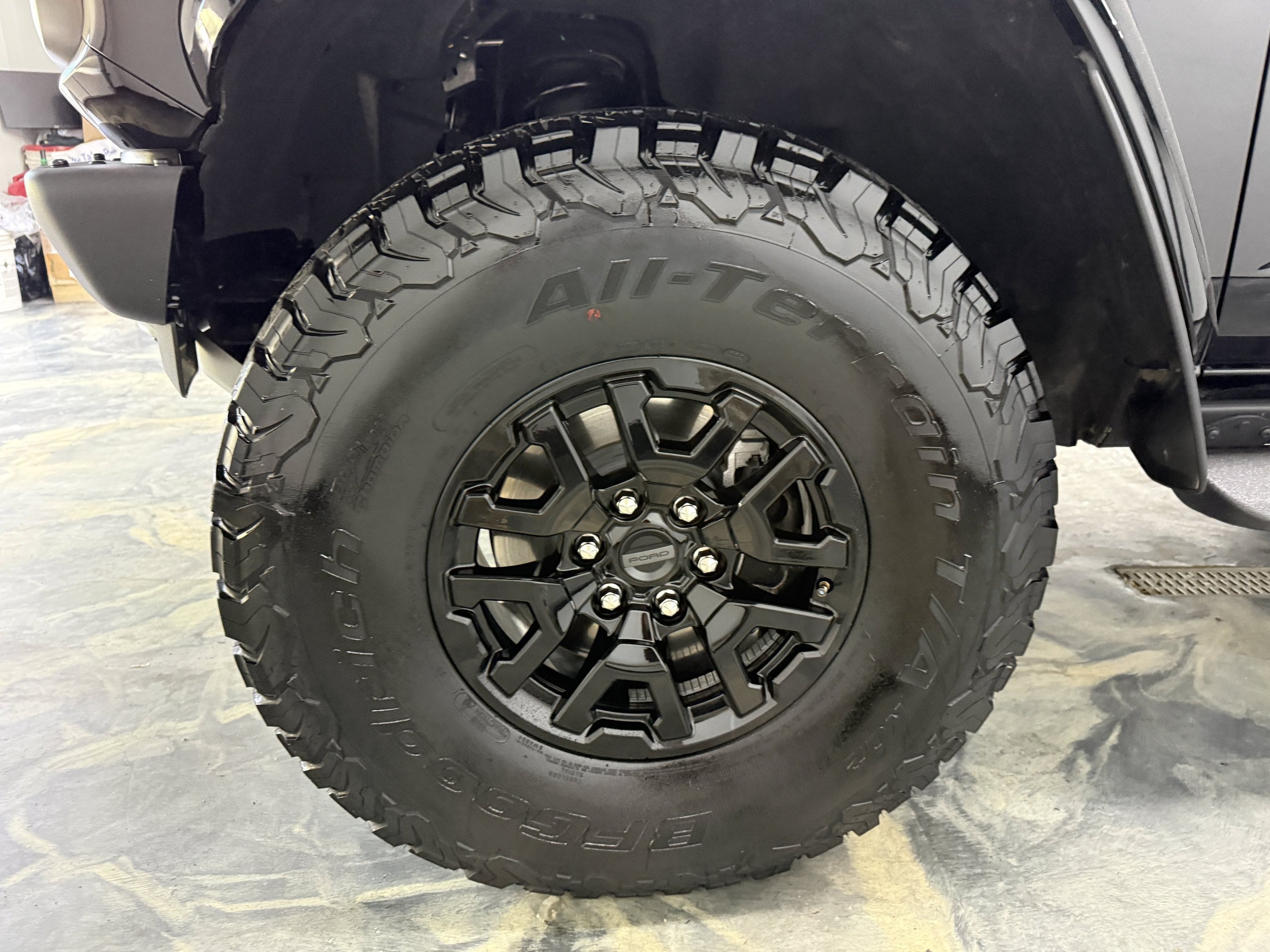 Used 2024 Ford Bronco Raptor w/ Interior Carbon Fibre Pack AWD/4WD image 34