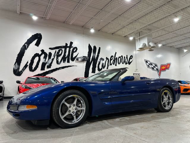 Used 2004 Chevrolet Corvette Convertible w/ Preferred Equipment Group RWD image 17