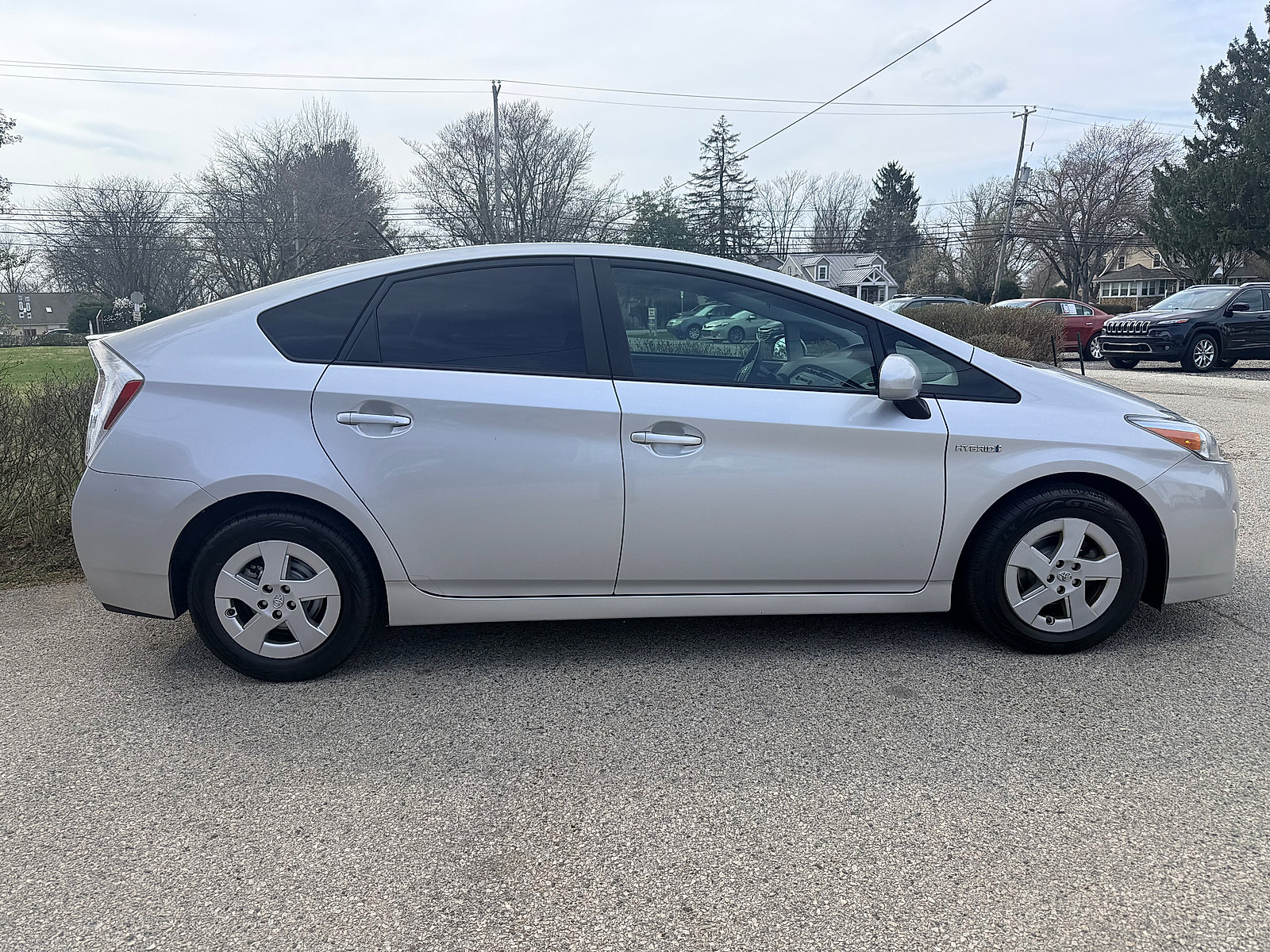 Used 2011 Toyota Prius Three image 3