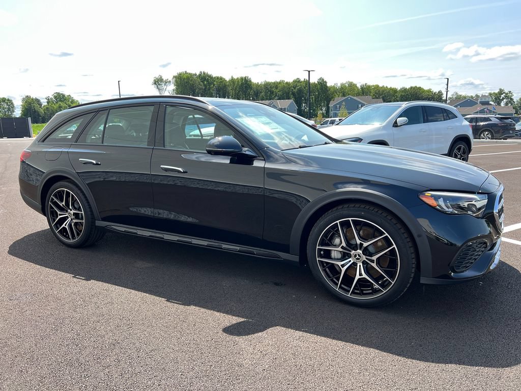 New 2026 Mercedes-Benz E 450 4MATIC All-Terrain Wagon image 2