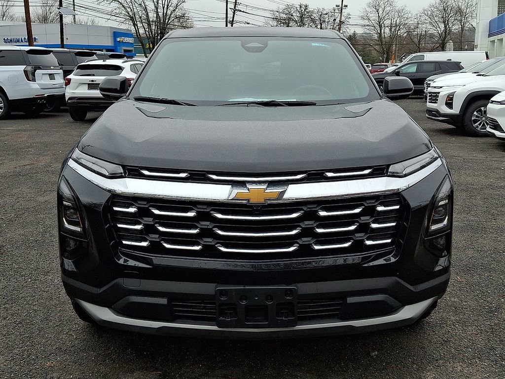 Used 2026 Chevrolet Equinox LT w/ Convenience Package II image 2