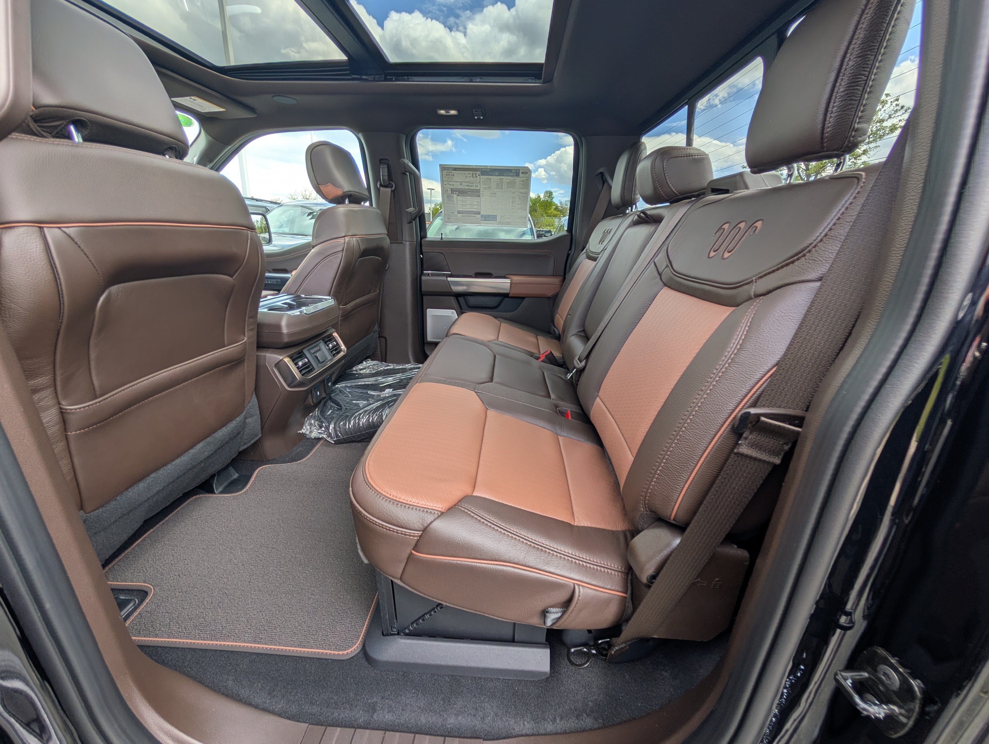 New 2026 Ford F150 King Ranch w/ Equipment Group 601A High AWD/4WD image 9