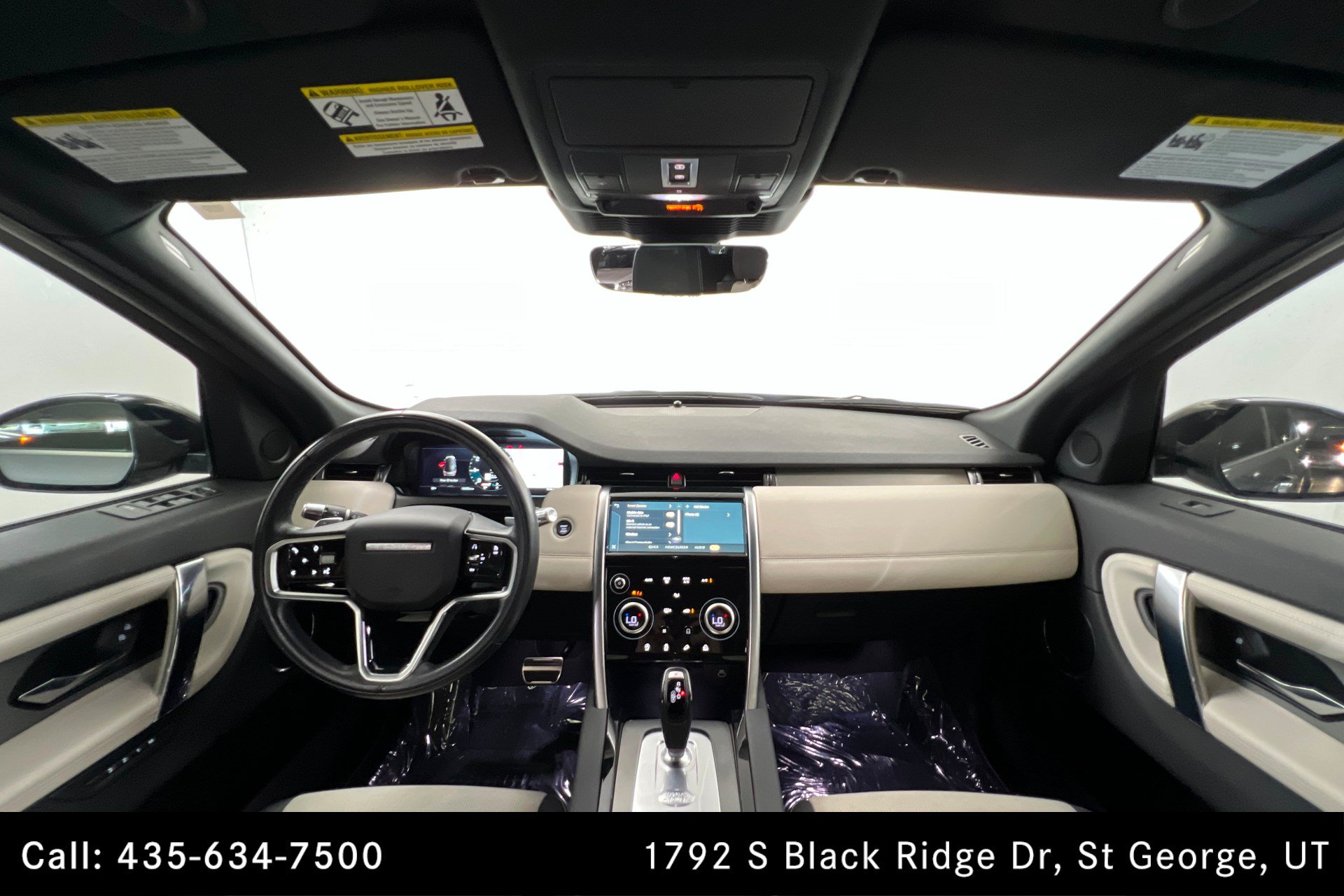 Used 2022 Land Rover Discovery Sport SE R-Dynamic AWD/4WD image 9