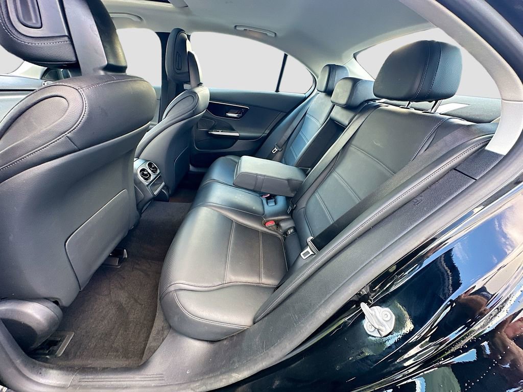 Used 2022 Mercedes-Benz C 300 4MATIC Sedan image 27