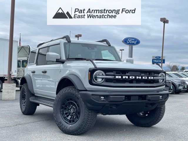 New 2026 Ford Bronco Outer Banks image 1