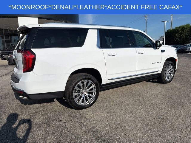 Used 2024 GMC Yukon XL Denali AWD/4WD image 14