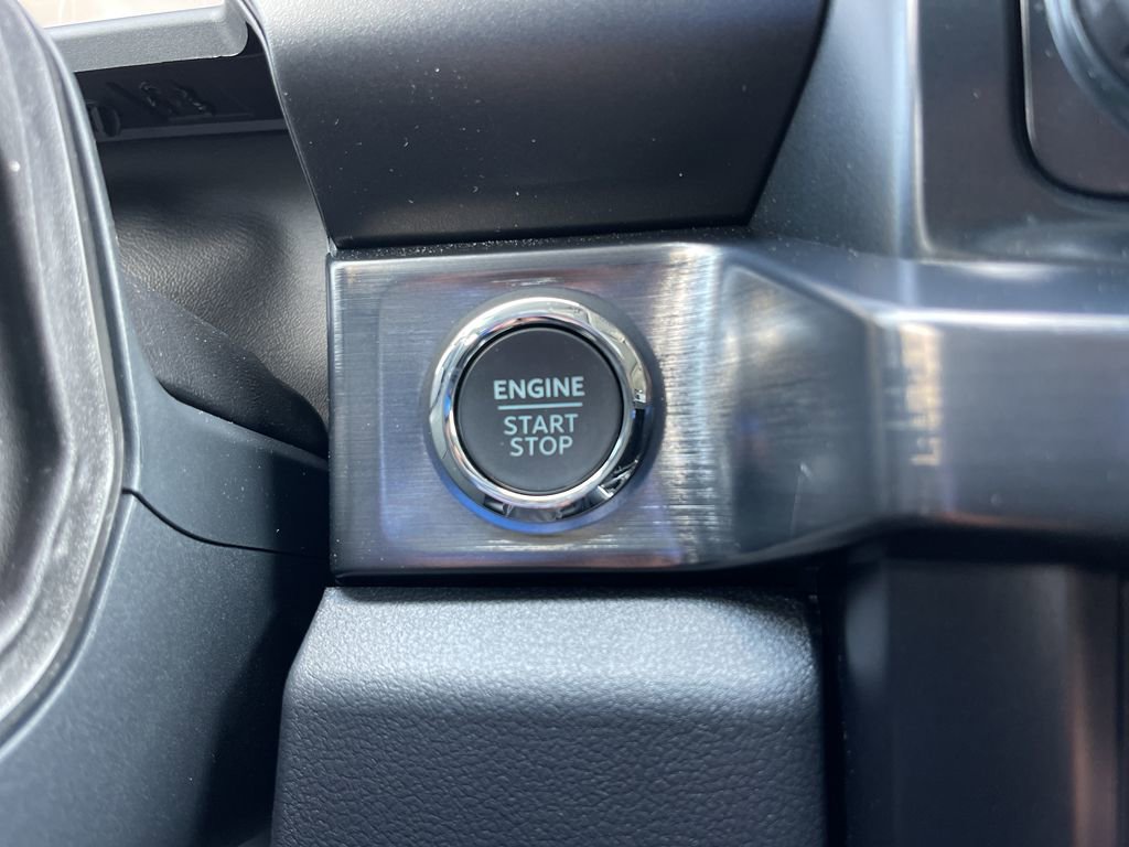 New 2025 Ford F350 Lariat w/ Lariat Ultimate Package image 12