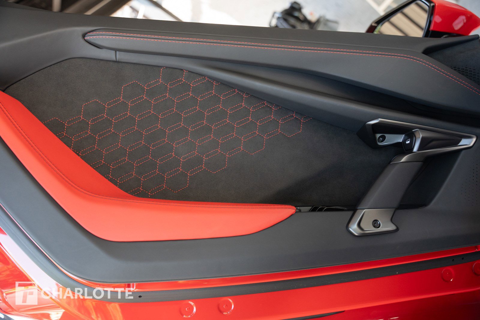 Used 2024 Lamborghini Revuelto AWD/4WD image 17