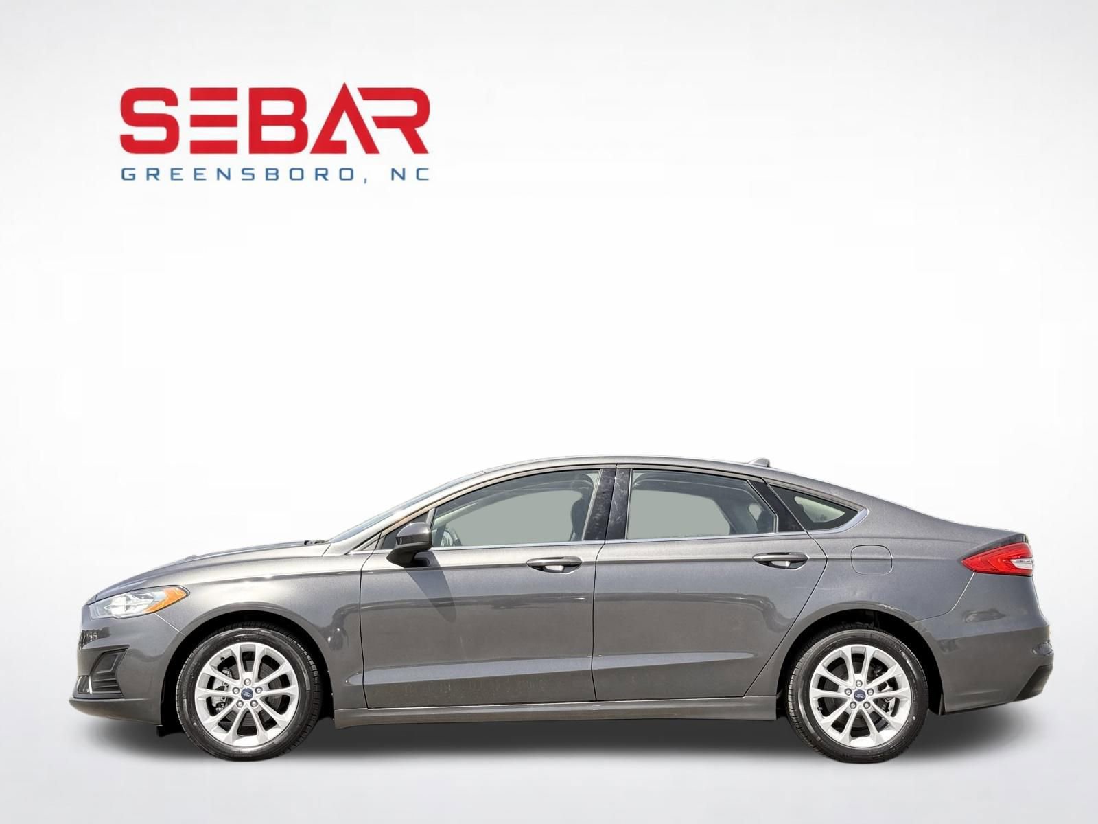Used 2020 Ford Fusion SE FWD image 9