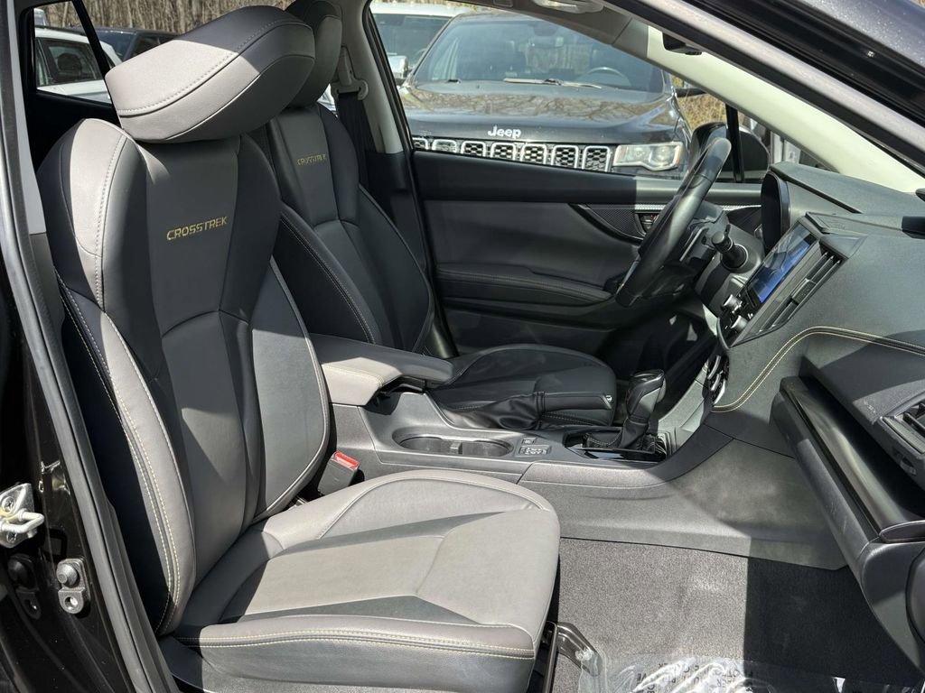 Used 2021 Subaru Crosstrek 2.5i Sport w/ Moonroof Package image 9