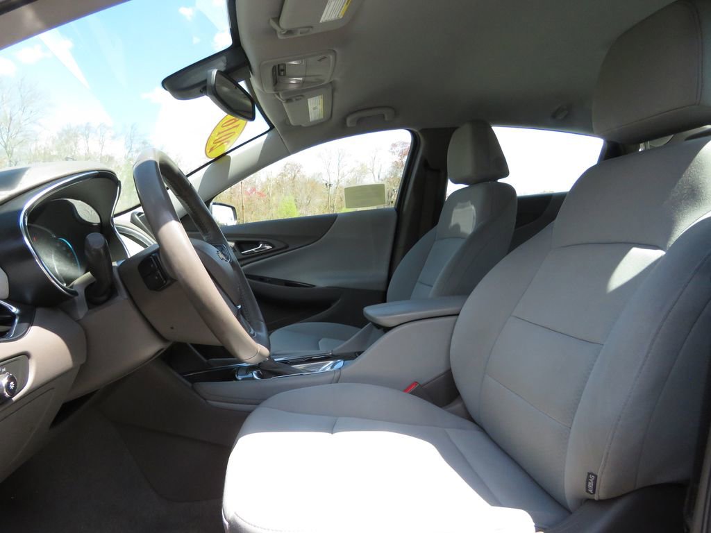 Used 2016 Chevrolet Malibu LT FWD image 10