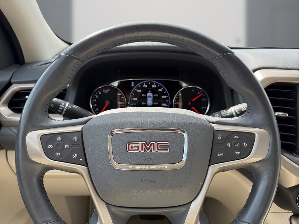 Used 2021 GMC Acadia Denali w/ Denali Technology Package FWD image 22