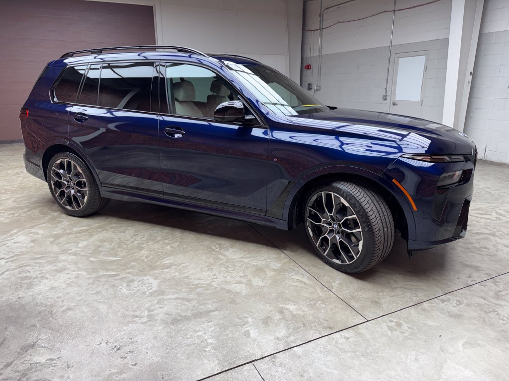 New 2027 BMW X7 M60i AWD/4WD image 6