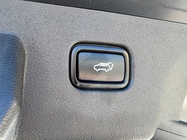 Certified 2023 Kia Sportage SX AWD/4WD image 12