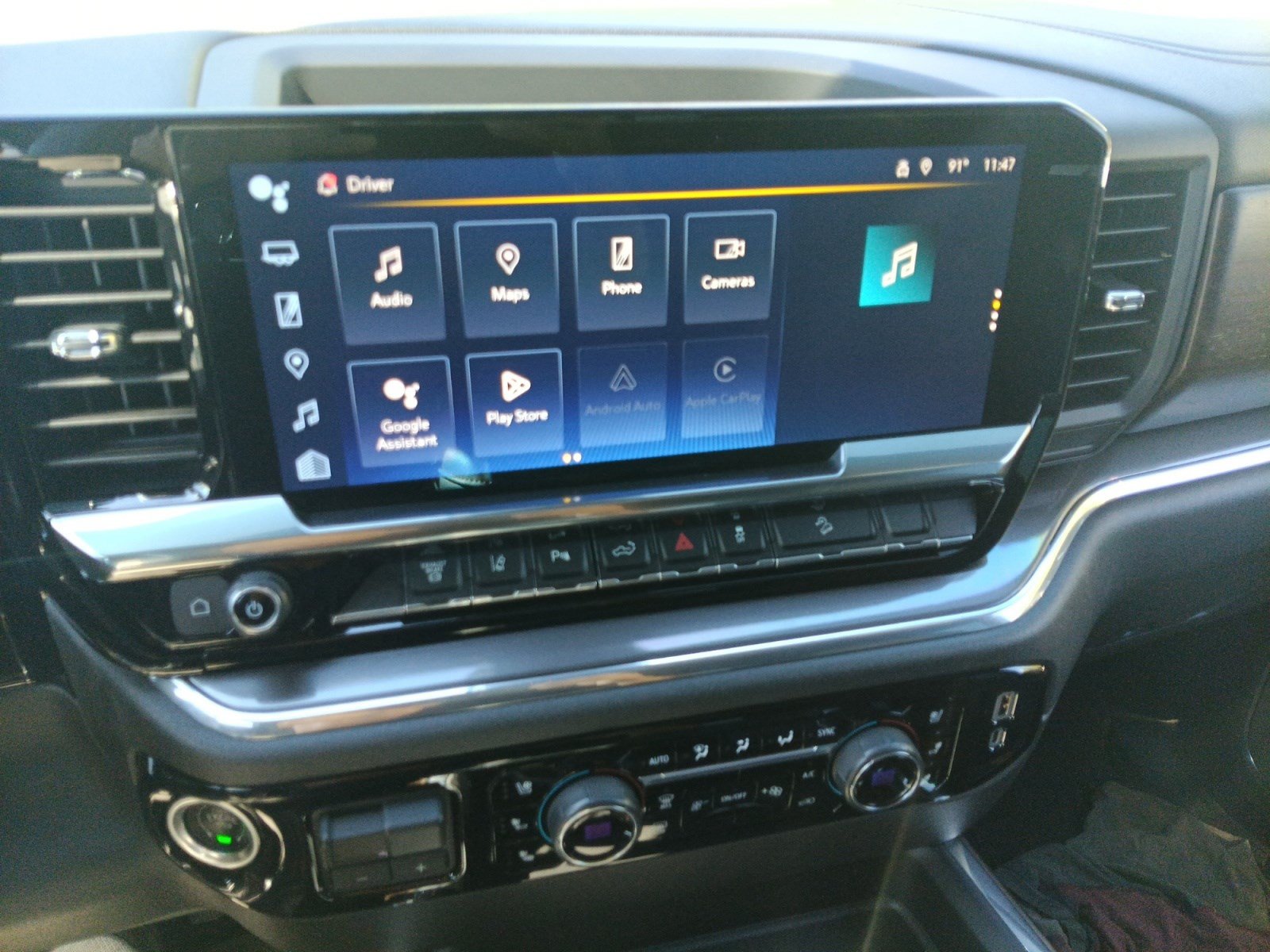 Used 2024 Chevrolet Silverado 3500 High Country w/ High Country Premium Package AWD/4WD image 14