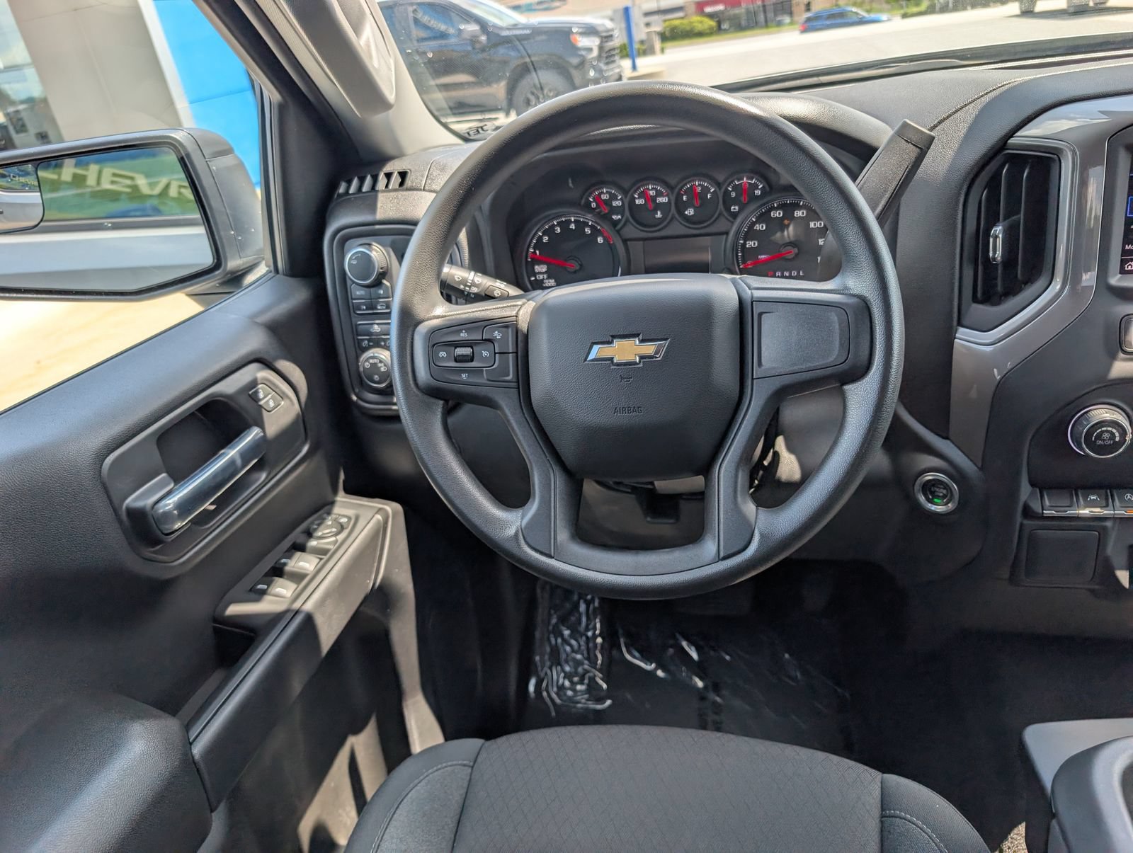 Used 2023 Chevrolet Silverado 1500 Custom w/ LPO, Dark Essentials Package AWD/4WD image 16