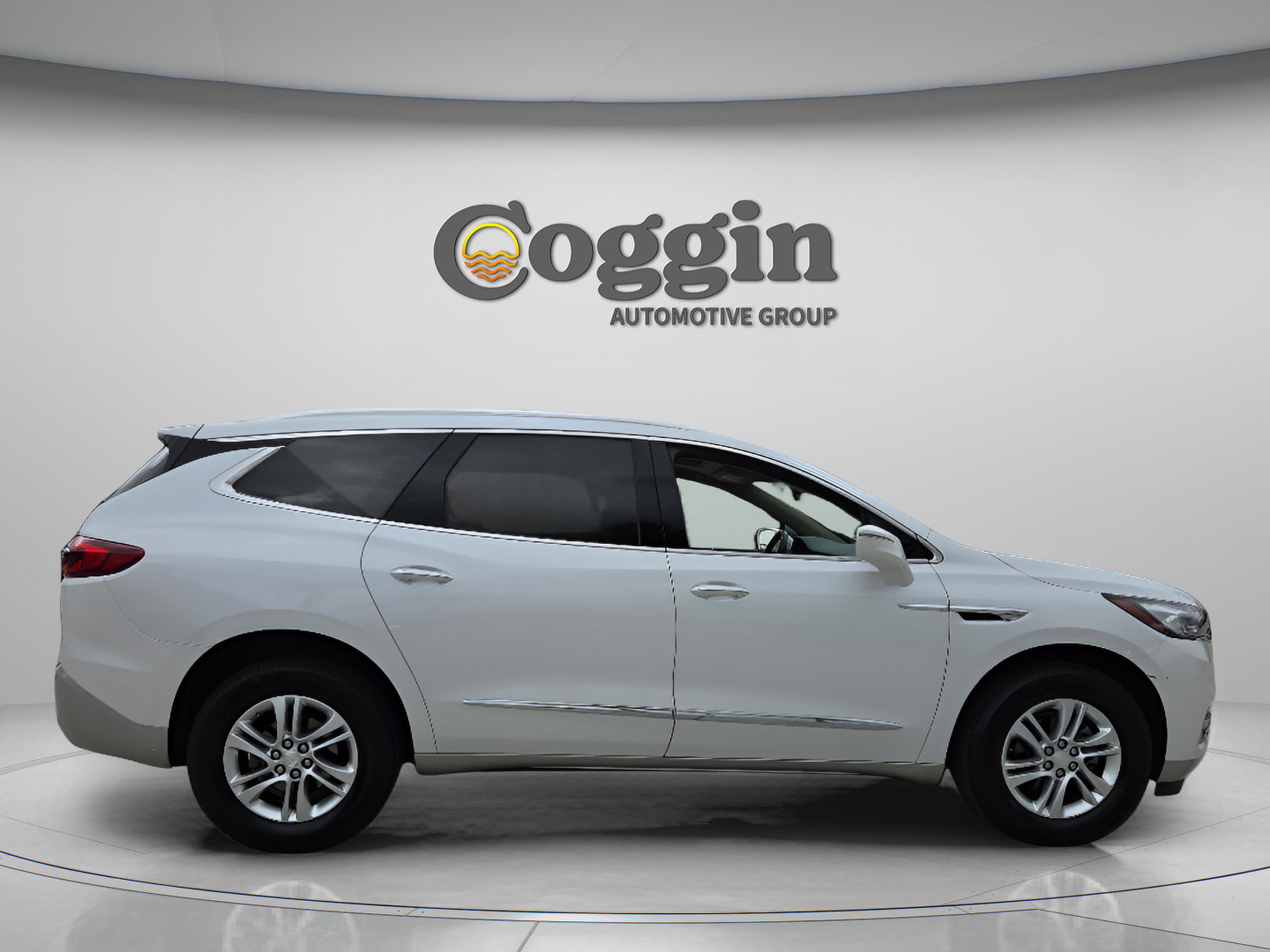 Used 2019 Buick Enclave Essence FWD image 6