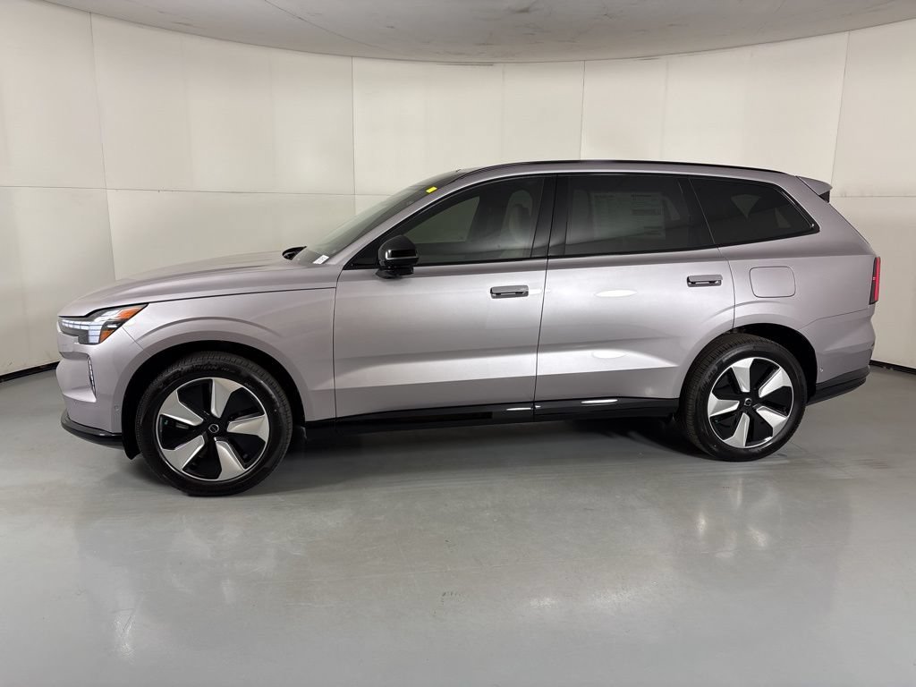New 2026 Volvo EX90 Plus RWD image 5