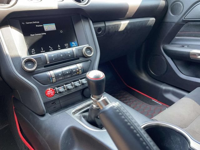 Used 2018 Ford Mustang Shelby GT350R w/ GT350R Equipment Group 920A RWD image 27