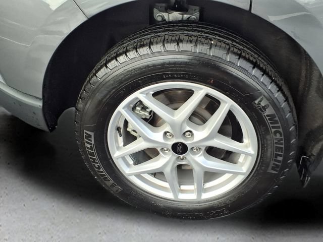 Used 2024 Ford Edge SEL w/ Convenience Package AWD/4WD image 9