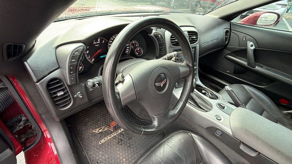 Used 2006 Chevrolet Corvette Convertible w/ Preferred Equipment Group image 28