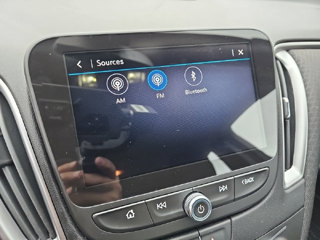 Used 2022 Chevrolet Malibu RS FWD image 25