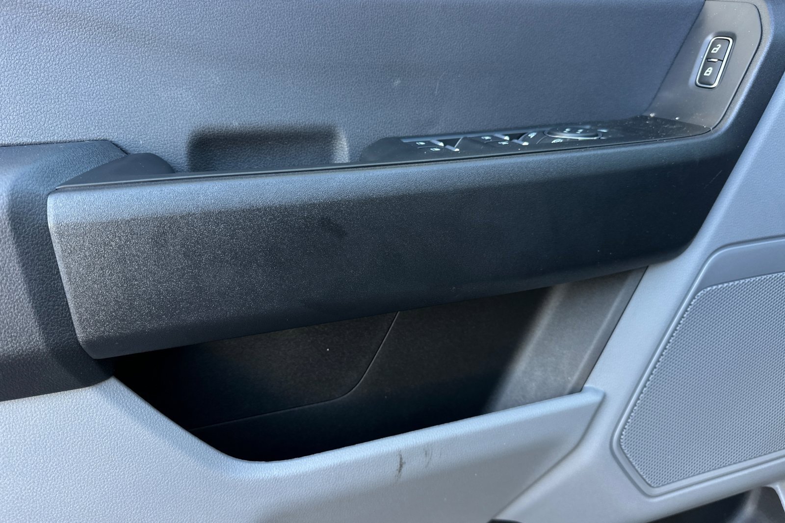 New 2026 Ford F250 XL w/ XL Chrome Package image 10