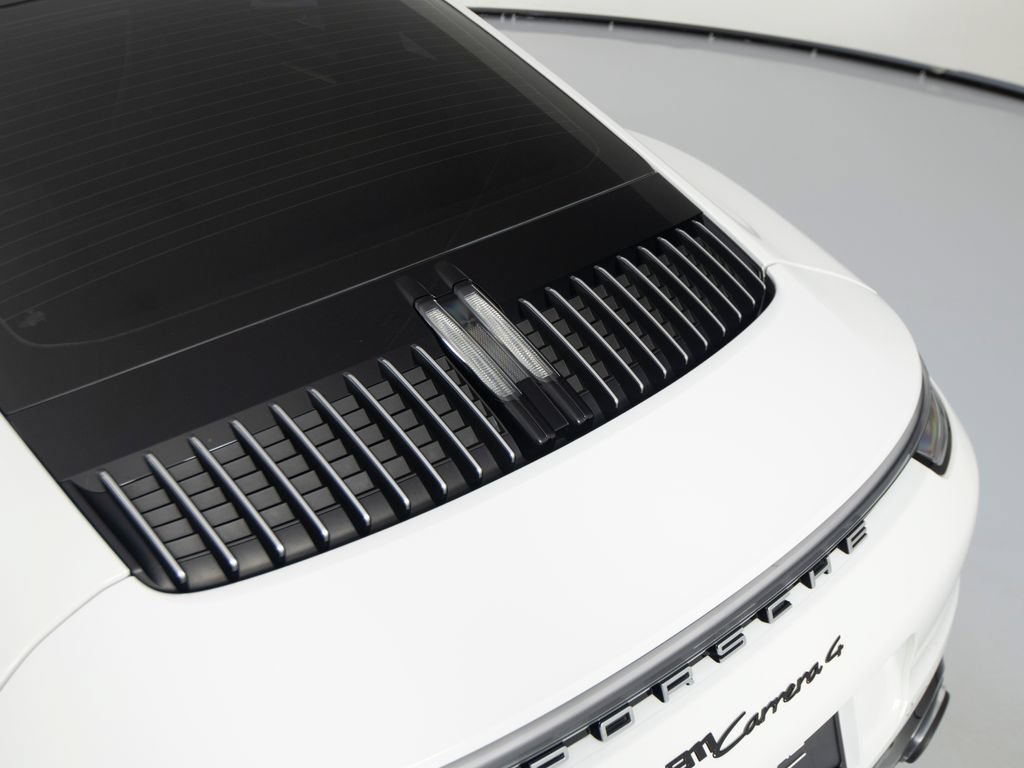 Certified 2022 Porsche 911 Carrera 4 AWD/4WD image 43