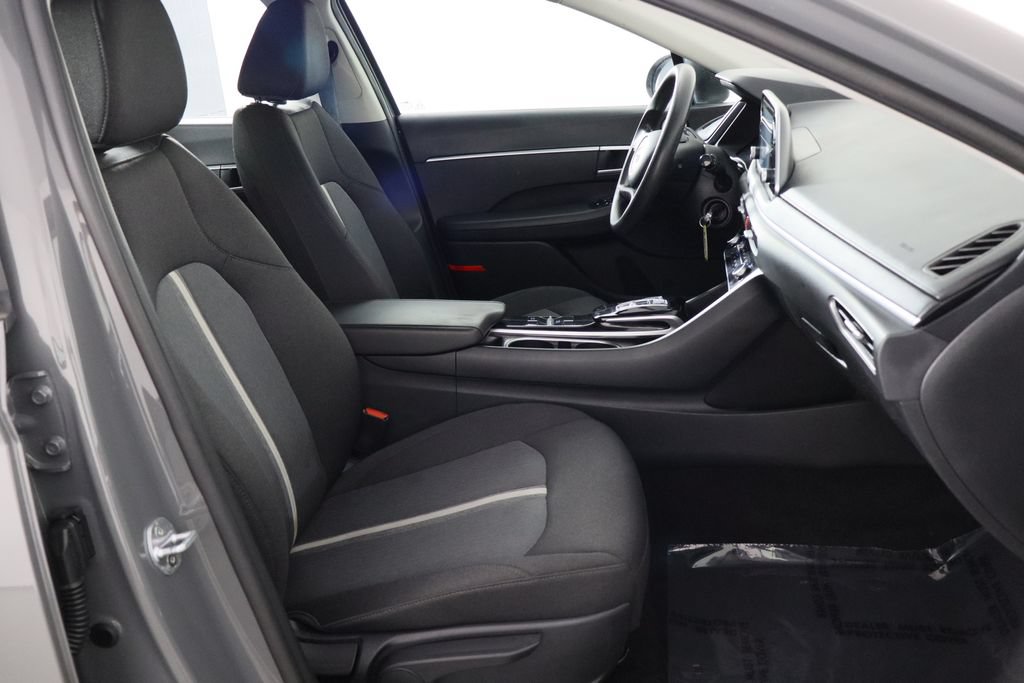 Used 2021 Hyundai Sonata SE FWD image 17