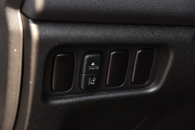 Used 2026 Mitsubishi Outlander Sport AWD image 9