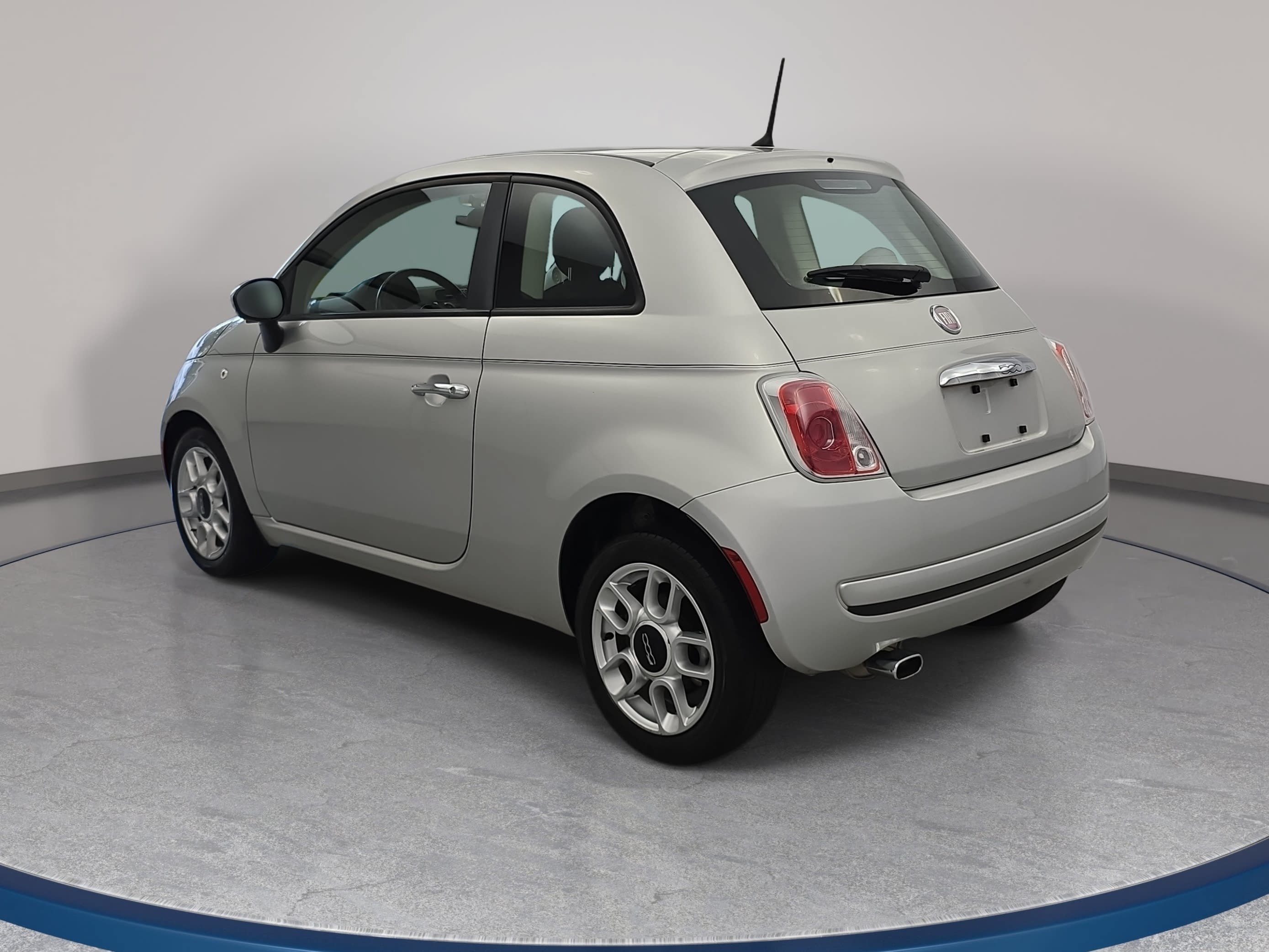 Used 2012 FIAT 500 Pop FWD image 7