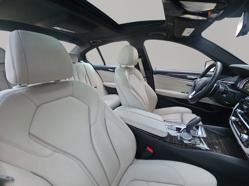 Used 2019 BMW 530i w/ Convenience Package RWD image 27