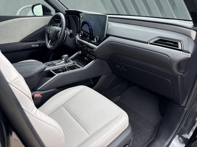 Certified 2025 Lexus TX 350 AWD w/ Technology Package image 25