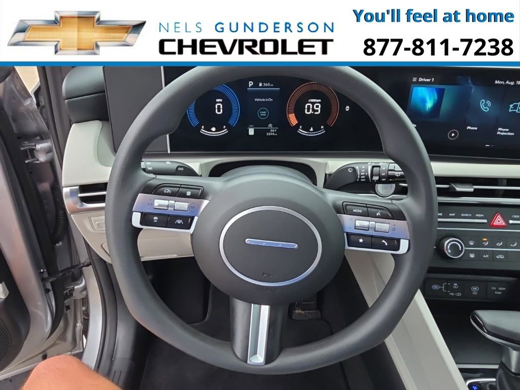 Used 2025 Hyundai Tucson SE AWD/4WD image 23