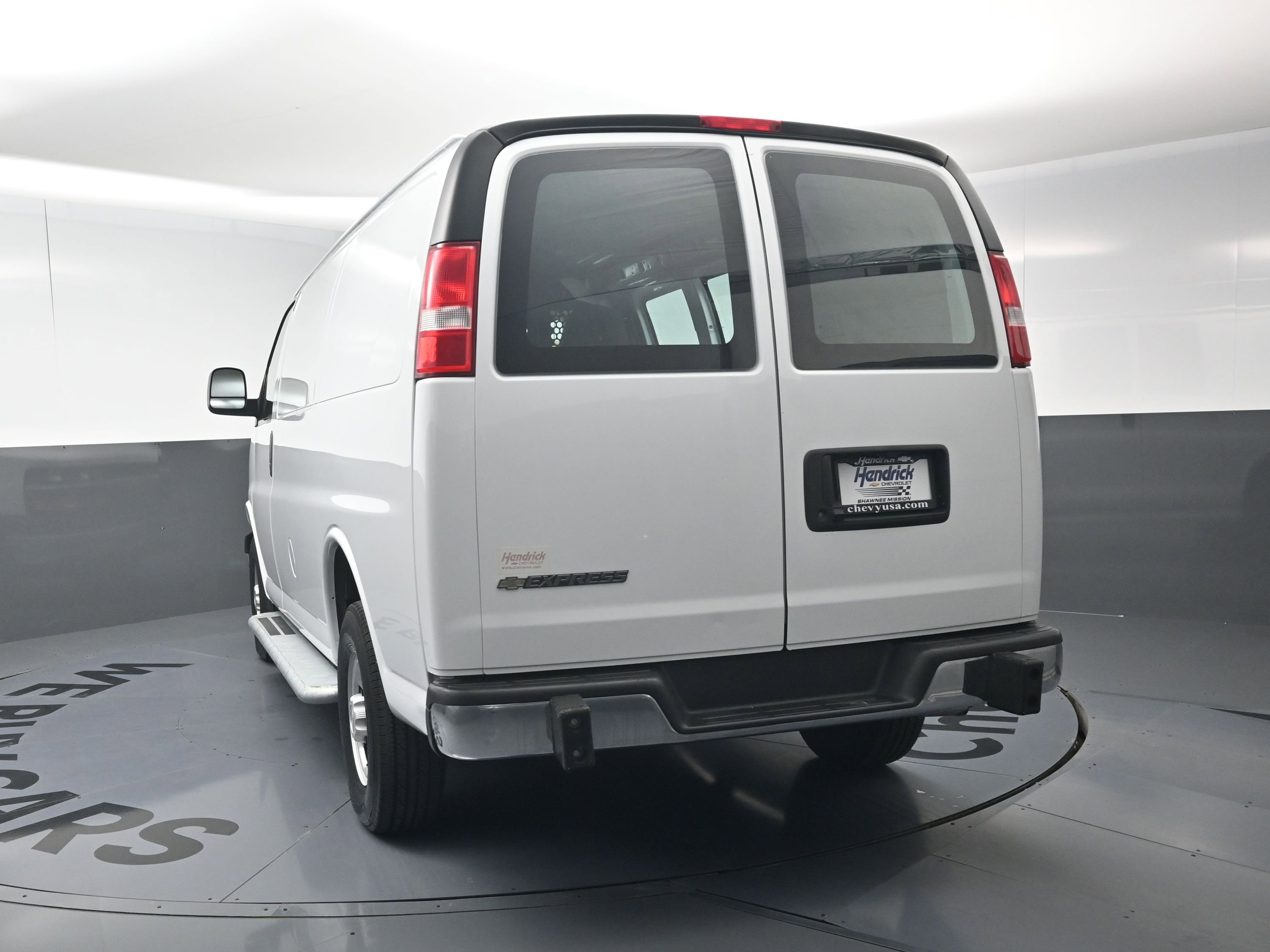 Certified 2024 Chevrolet Express 2500 w/ Driver Convenience Package image 8
