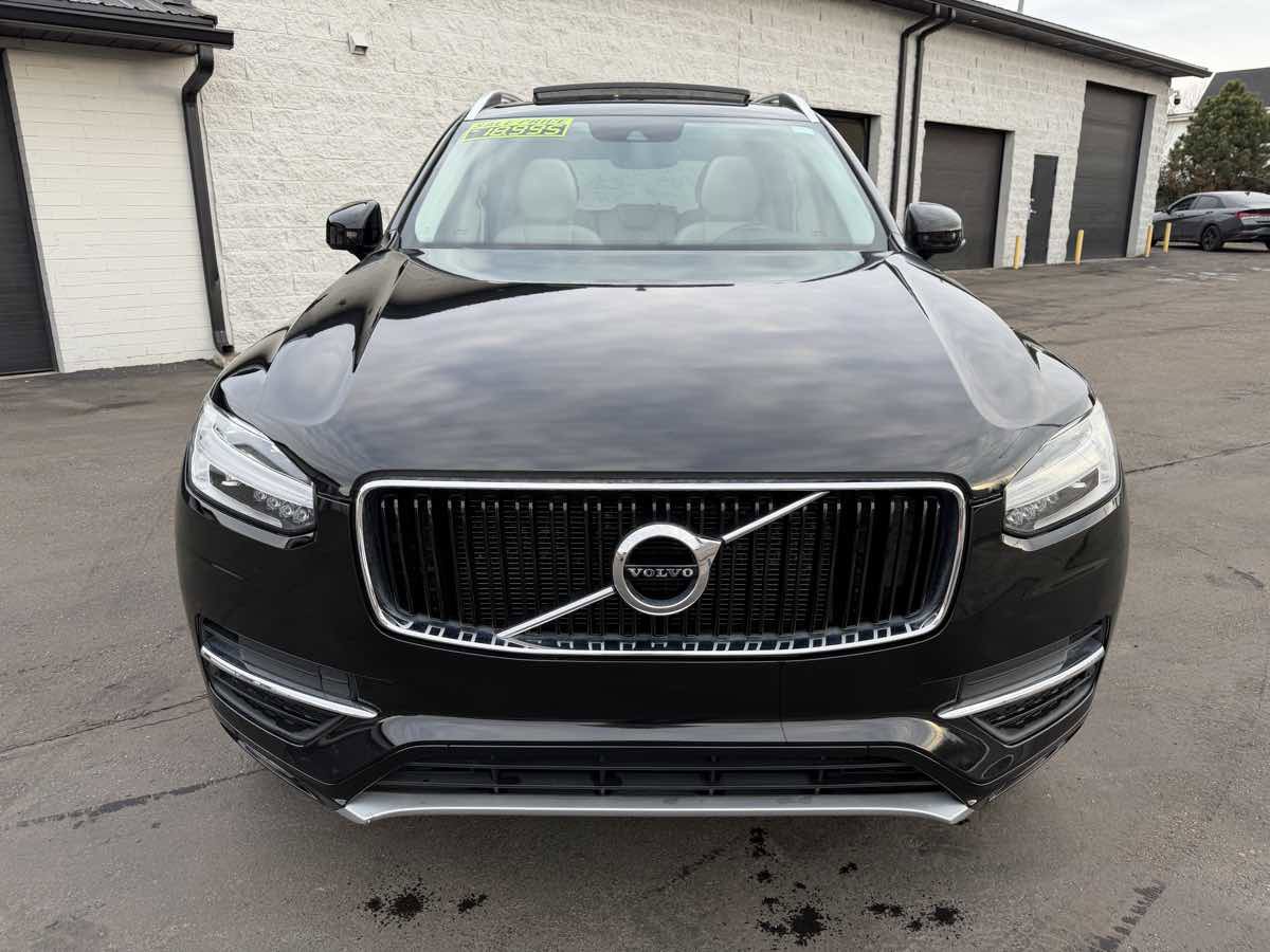Used 2019 Volvo XC90 T5 Momentum w/ Protection Package Premier image 7