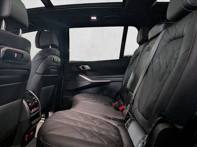 New 2026 BMW X7 xDrive40i w/ M Sport Package image 17