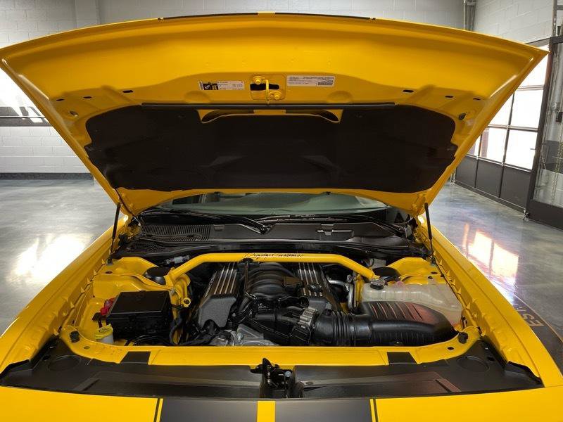 Used 2017 Dodge Challenger SRT w/ Technology Group image 51