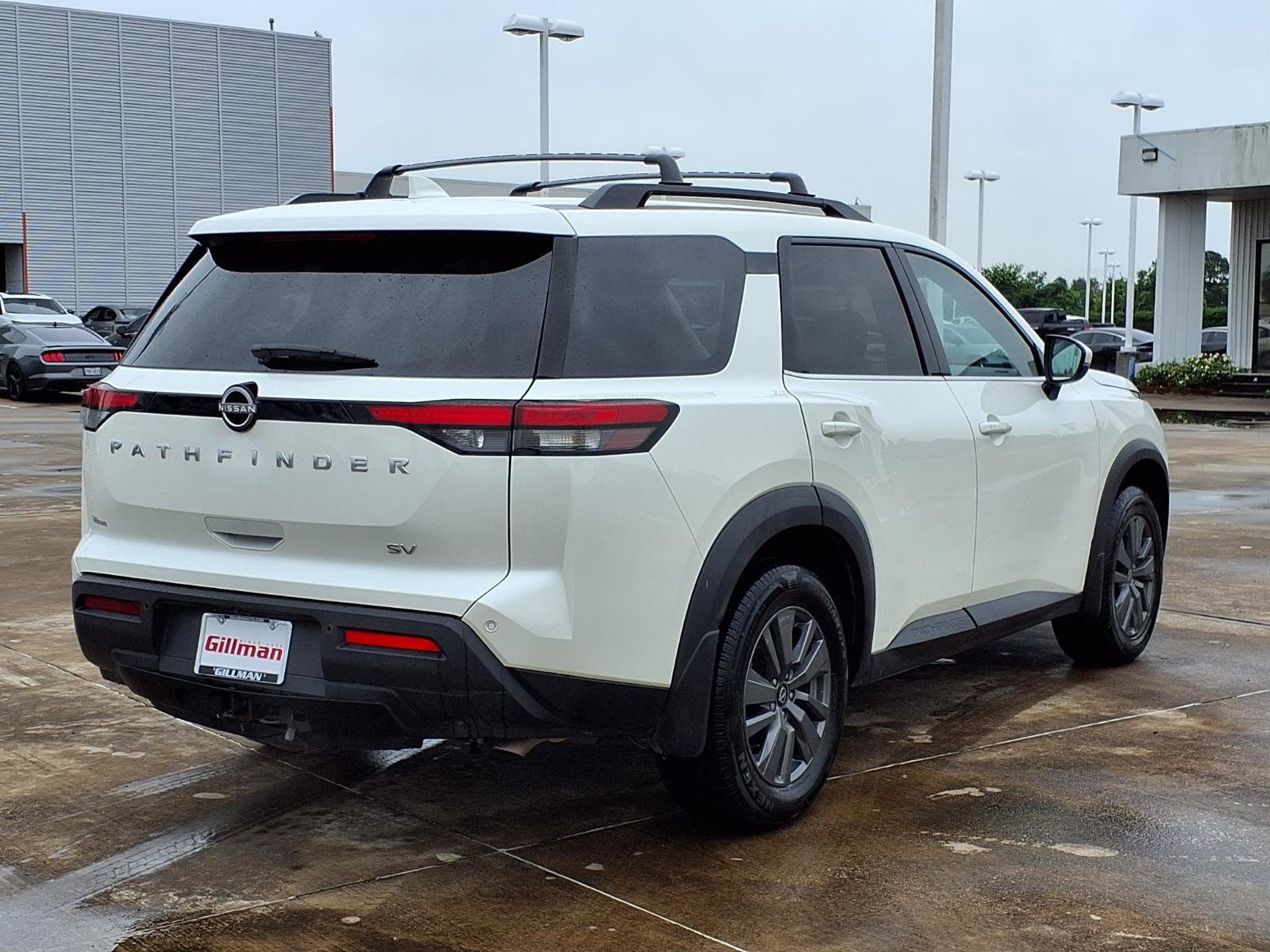 Used 2024 Nissan Pathfinder SV FWD image 10