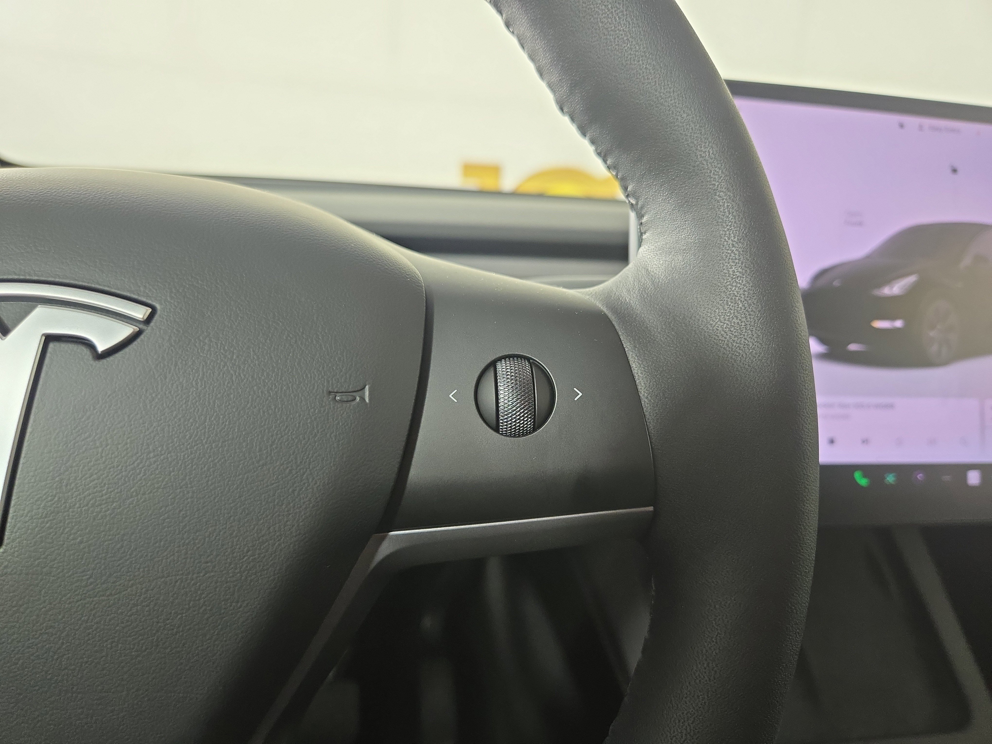 Used 2024 Tesla Model Y Long Range AWD/4WD image 16