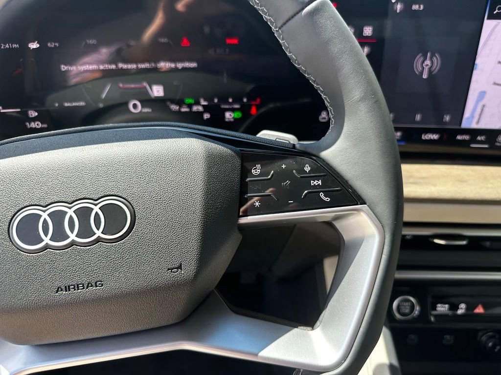 New 2025 Audi Q5 Prestige image 17