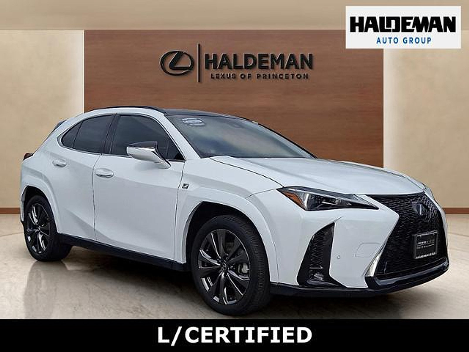 Certified 2023 Lexus UX 250h F Sport FWD image 1
