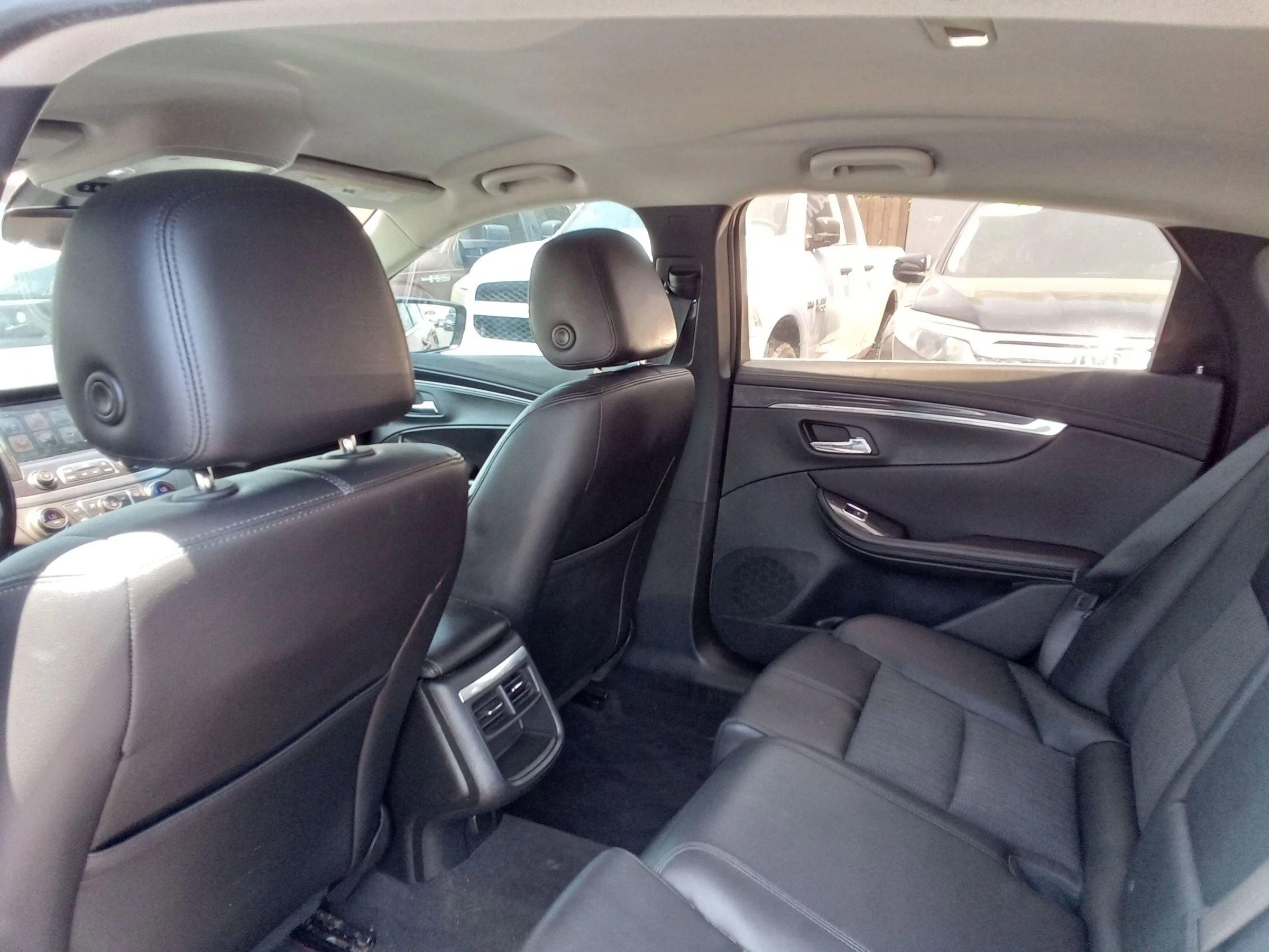 Used 2018 Chevrolet Impala LT image 11