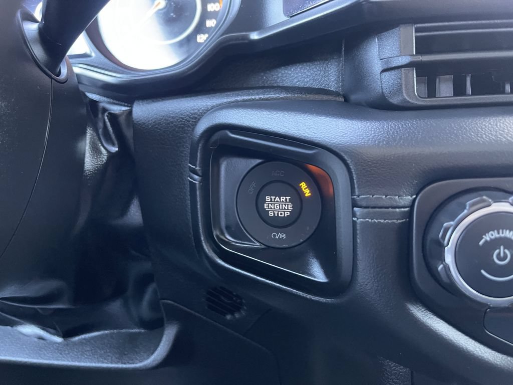 New 2026 Jeep Wrangler Unlimited Rubicon AWD/4WD image 39