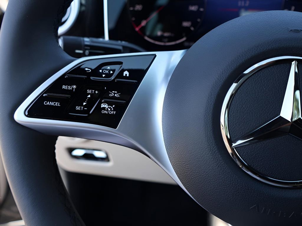 Certified 2025 Mercedes-Benz C 300 4MATIC Sedan image 29