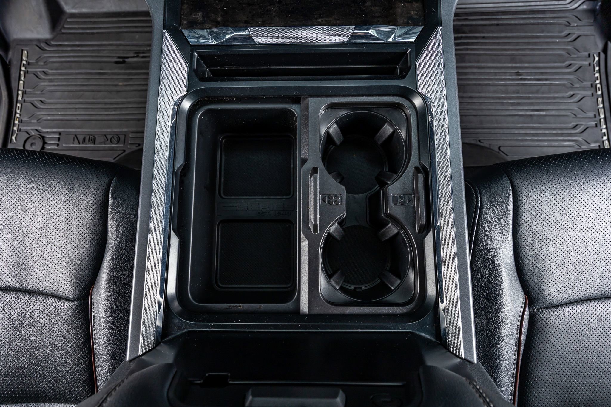 Used 2024 Ford F350 Lariat w/ Sport Appearance Package image 28