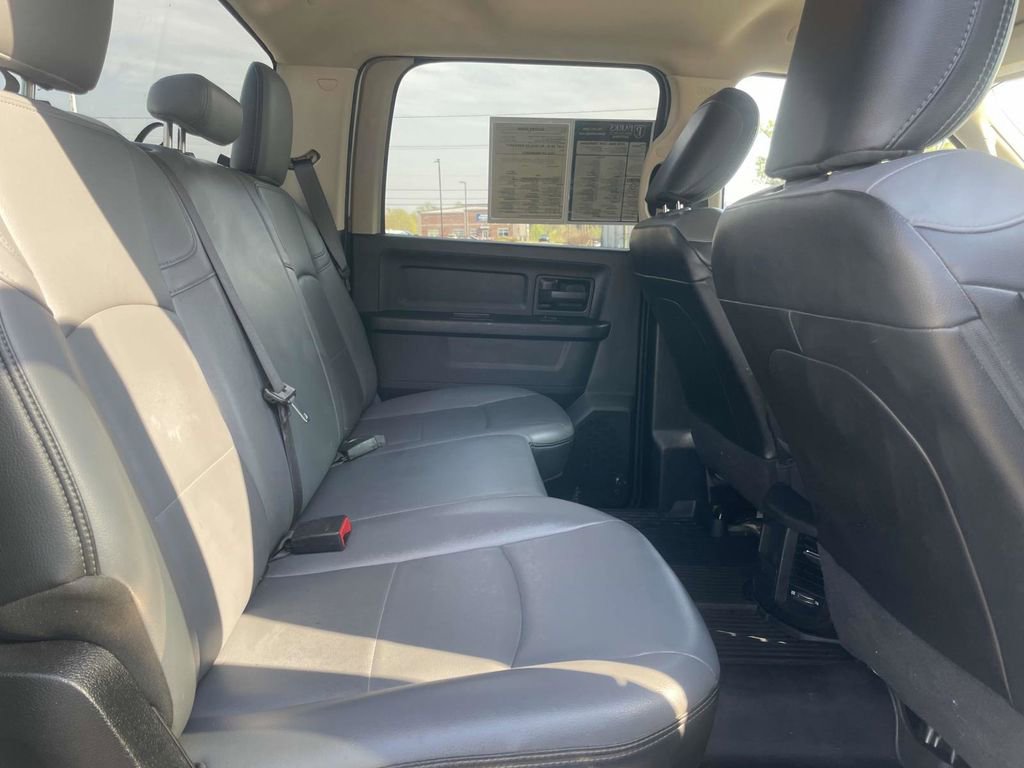 Certified 2020 RAM 3500 Tradesman w/ Chrome Appearance Group image 18