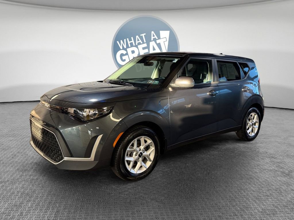 Certified 2025 Kia Soul LX w/ LX Technology Package image 8