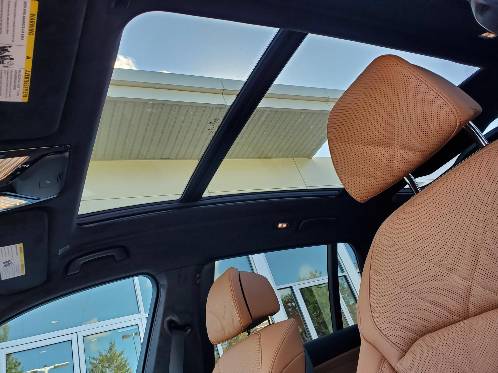 New 2027 BMW X7 xDrive40i w/ M Sport Package AWD/4WD image 28
