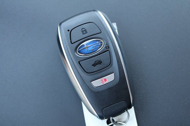 Certified 2025 Subaru Ascent Premium image 27